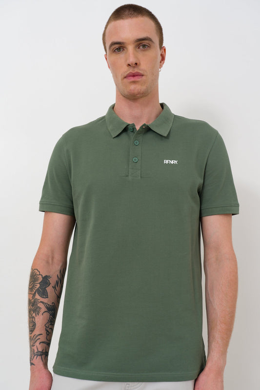 Pique Golfer